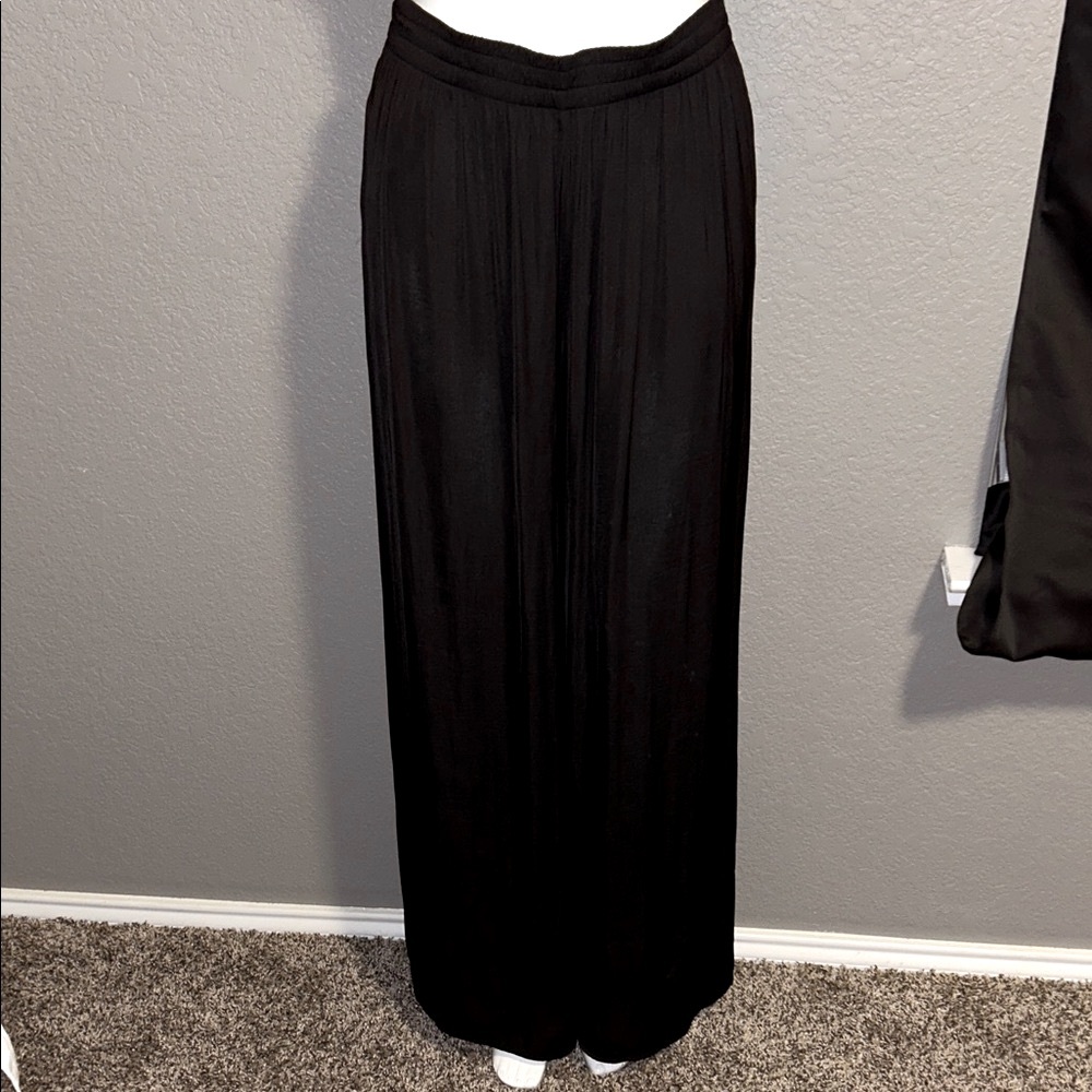 Zara Black Wide-Leg Women's Pants